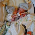 2 can fit in this chair right?