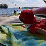 Cadence watching Noelia and Inez swim